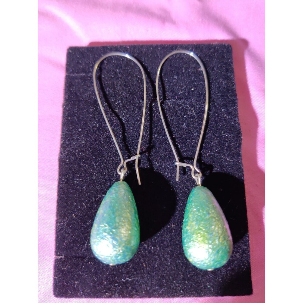 AVON Playful Pastel Earrings blue